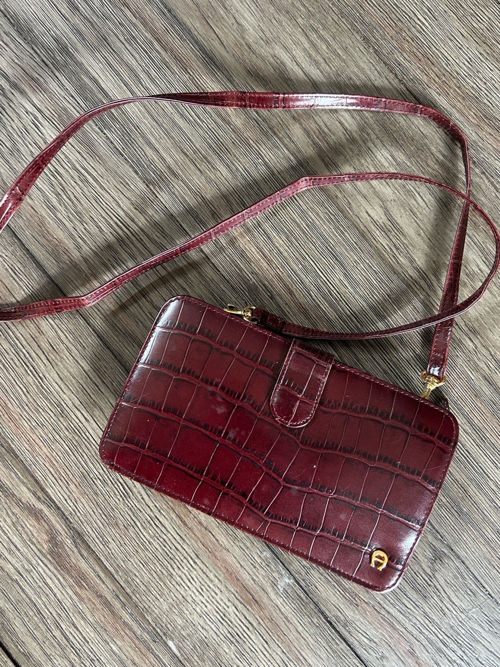 Vintage etienne aigner crossbody bag